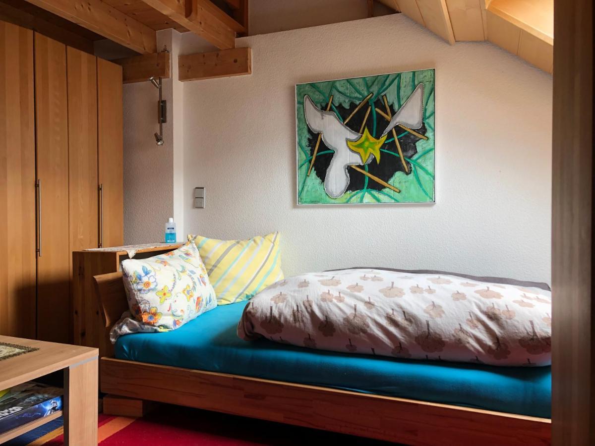 Doppelzimmer Dachgeschoss, Schnelles Wlan, Arbeitsplatz Und Garten Winningen Kültér fotó